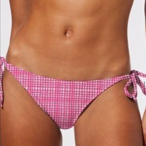 The iris reversible bottom